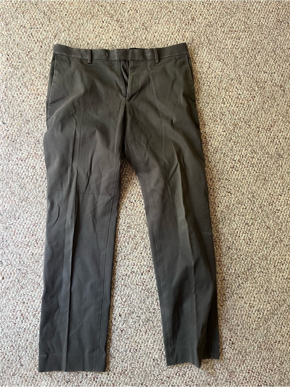 Men's Dress Pants Bundle - Banana republic, Tommy Hilfiger - Picture 6 of 11